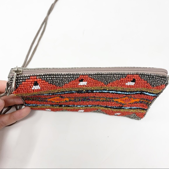 Boho | Small Southwestern-style Beaded Bag - Picture 4 of 9